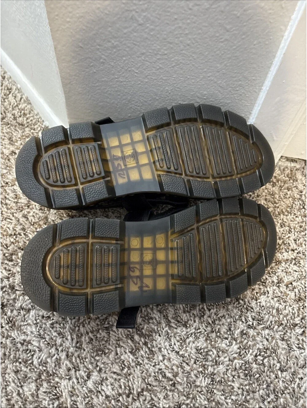 Dr. Martens Pearson Sandals Men's Size 12 Black Fisherman AirWair Strap Platform